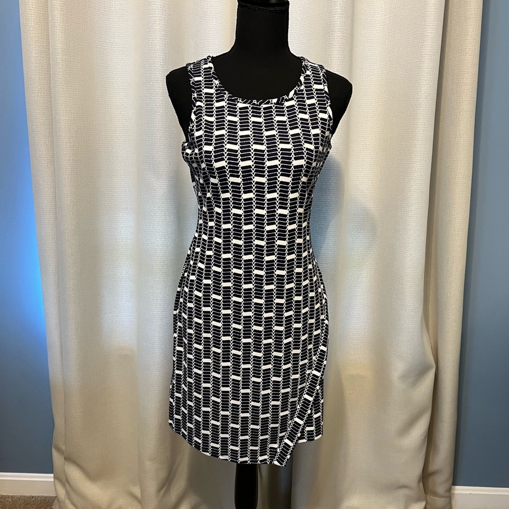 Pink Republic Above the Knee Casual Dress
